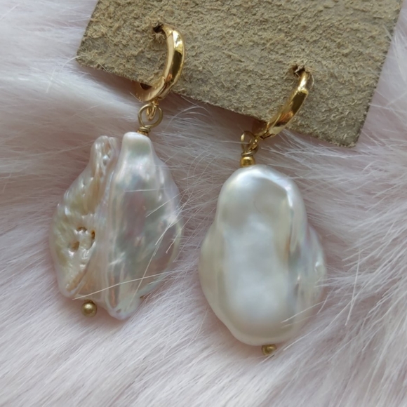 Anthropologie Paved Pearl CZ Earrings November NWT - Picture 9 of 11